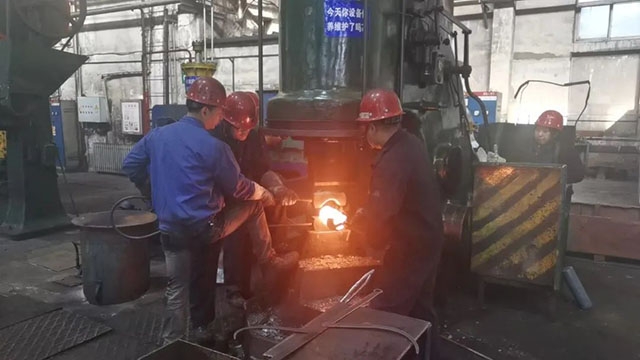 晉西車軸股份 向著新目標奮楫再出發，沖床及配套設備升級助力高質量發展